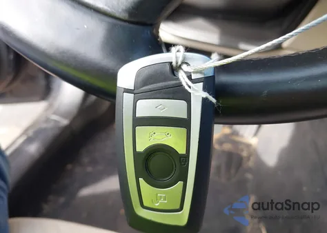 2013 BMW 740Li from USA, damaged, VIN WBAYE4C59DDW22837